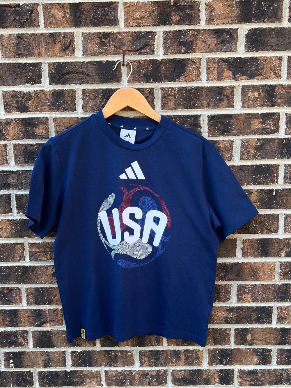 Adidas W Navy USA Graphic Tee - Eirkd Cup - M